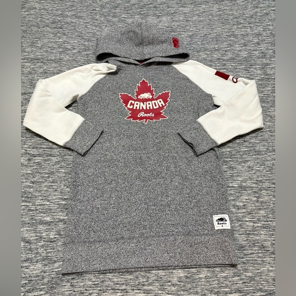 Roots Other - Roots Girls Sweater Longer Length Size 11-12